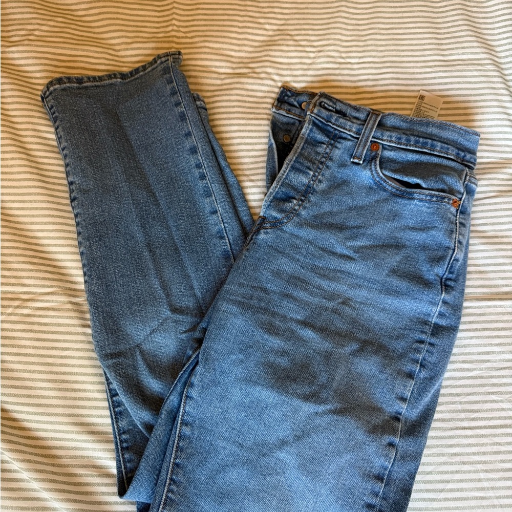 Levi’s Wedgie Straight Leg Women's Jeans